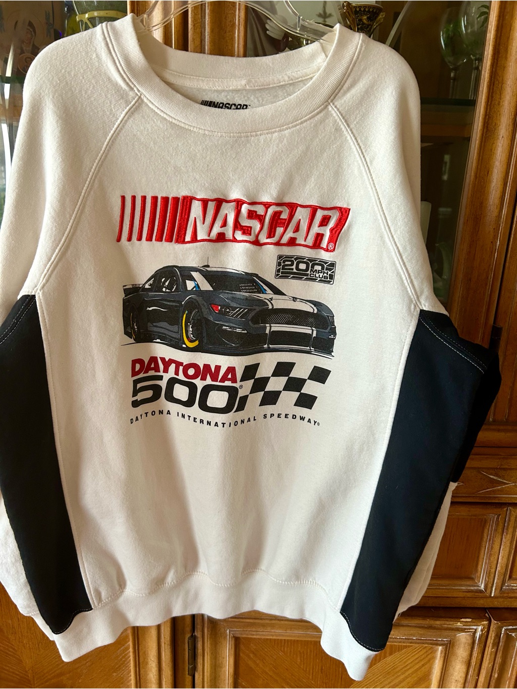 Official Nascar White Black Daytona 500 Pullover Sweatshirt